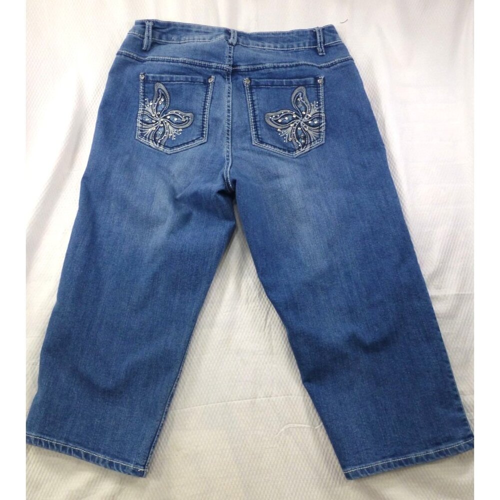Avenue Denim Womens Capri Jeans Size 14 Blue Butterfly Embroidered Stretch - Picture 2 of 11